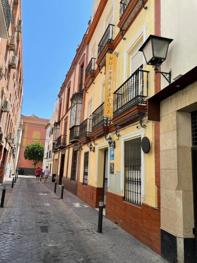 Hostal Paco'S Севилья Экстерьер фото Calle de la Campana